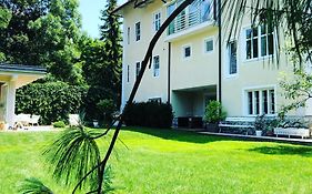 Historical Villa In The Heart Of Bled